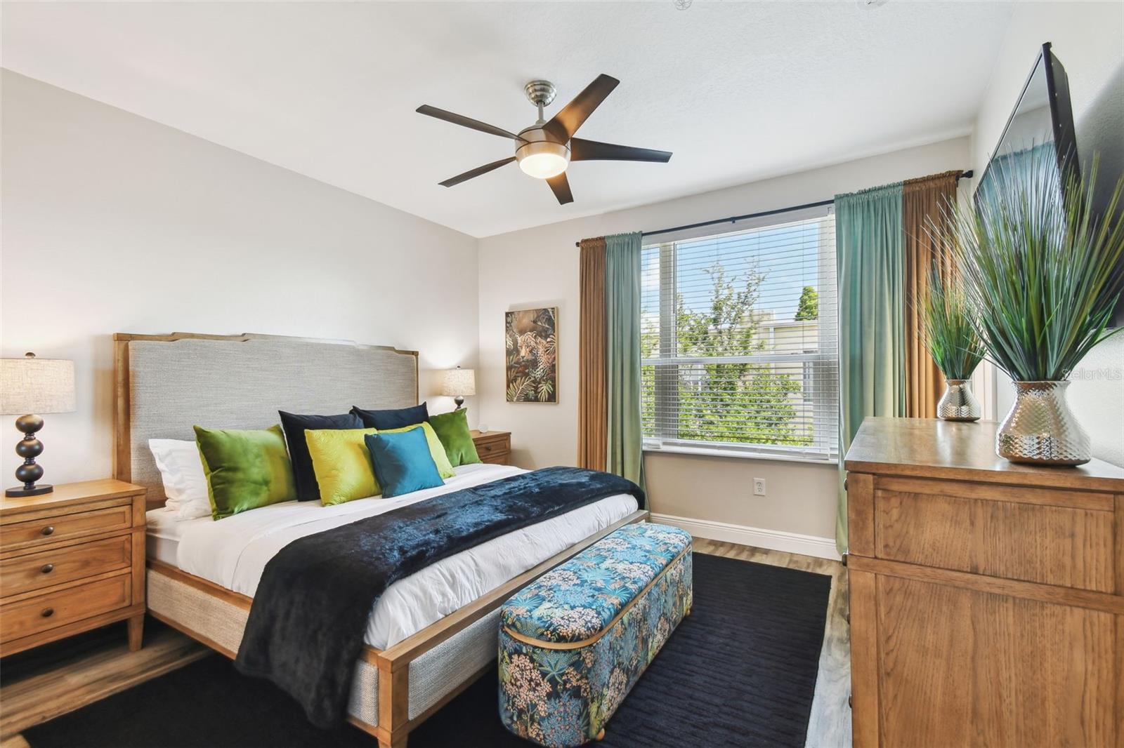 BAYSHORE WEST - Residential