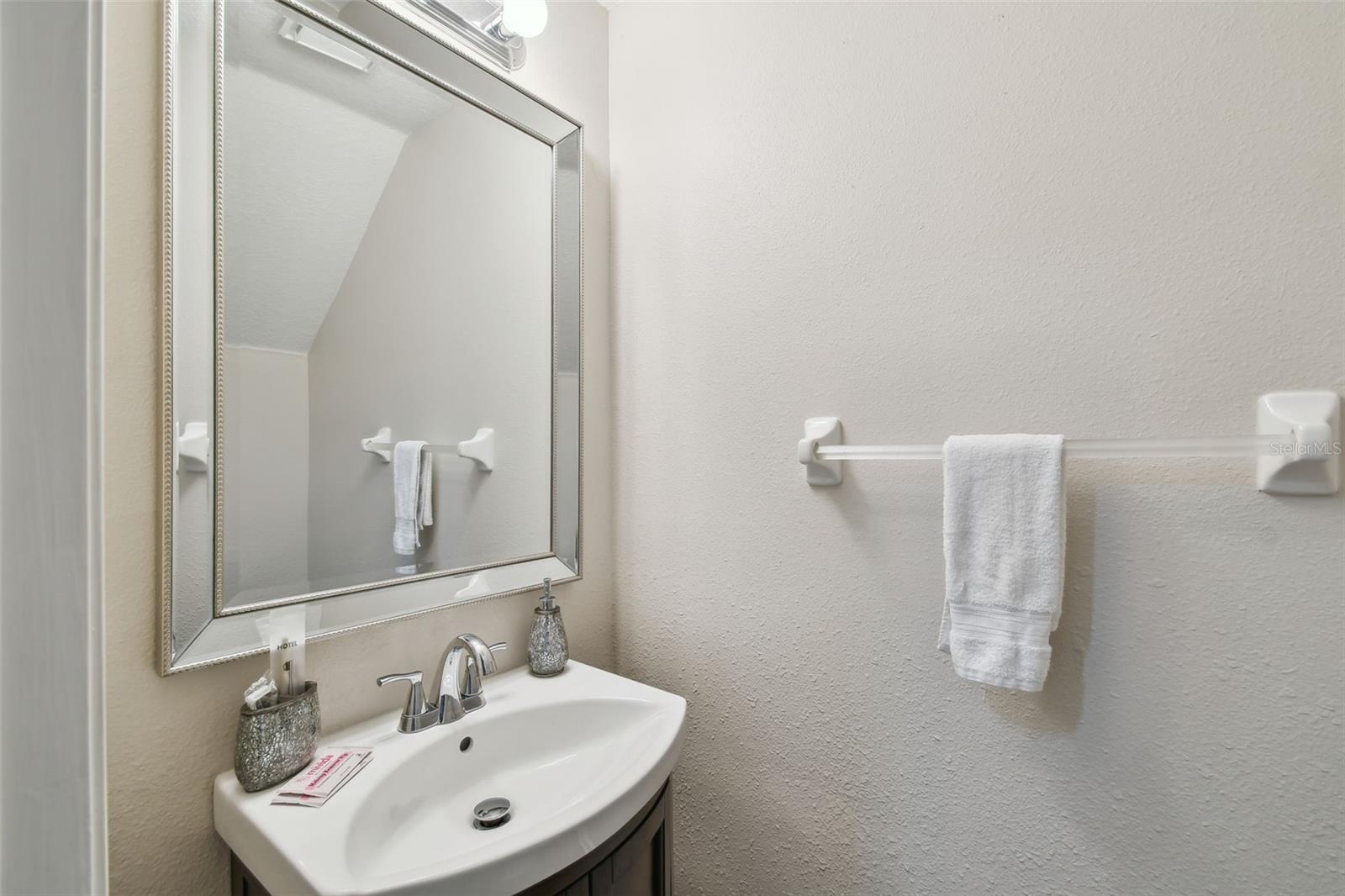 BAYSHORE WEST - Residential