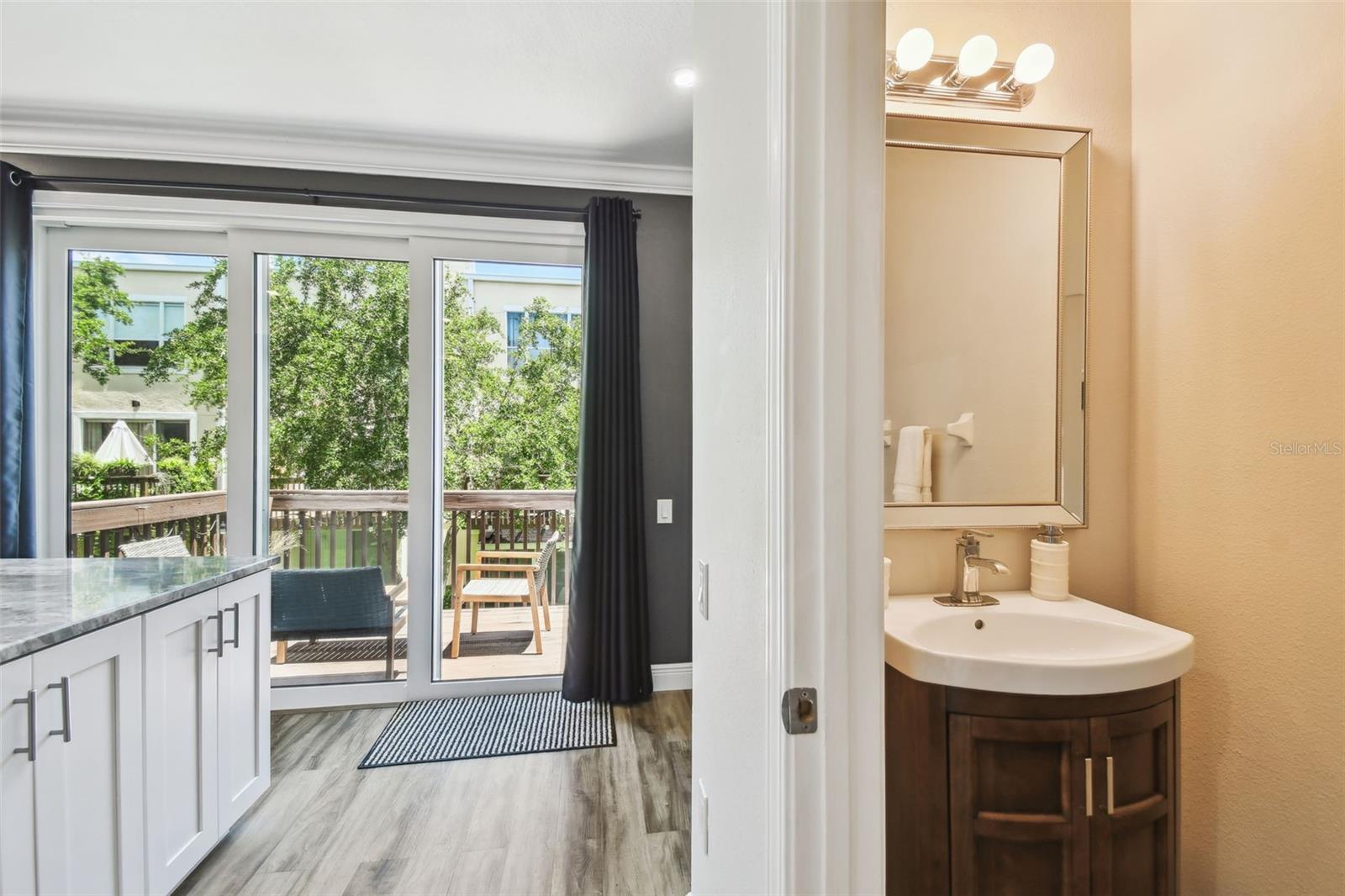 BAYSHORE WEST - Residential