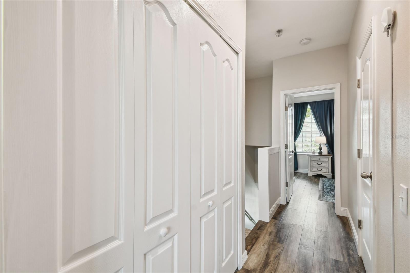 BAYSHORE WEST - Residential