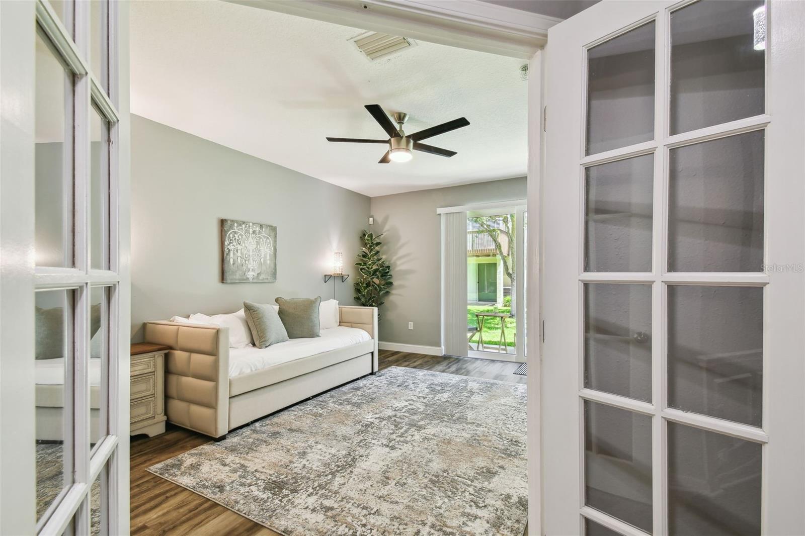 BAYSHORE WEST - Residential