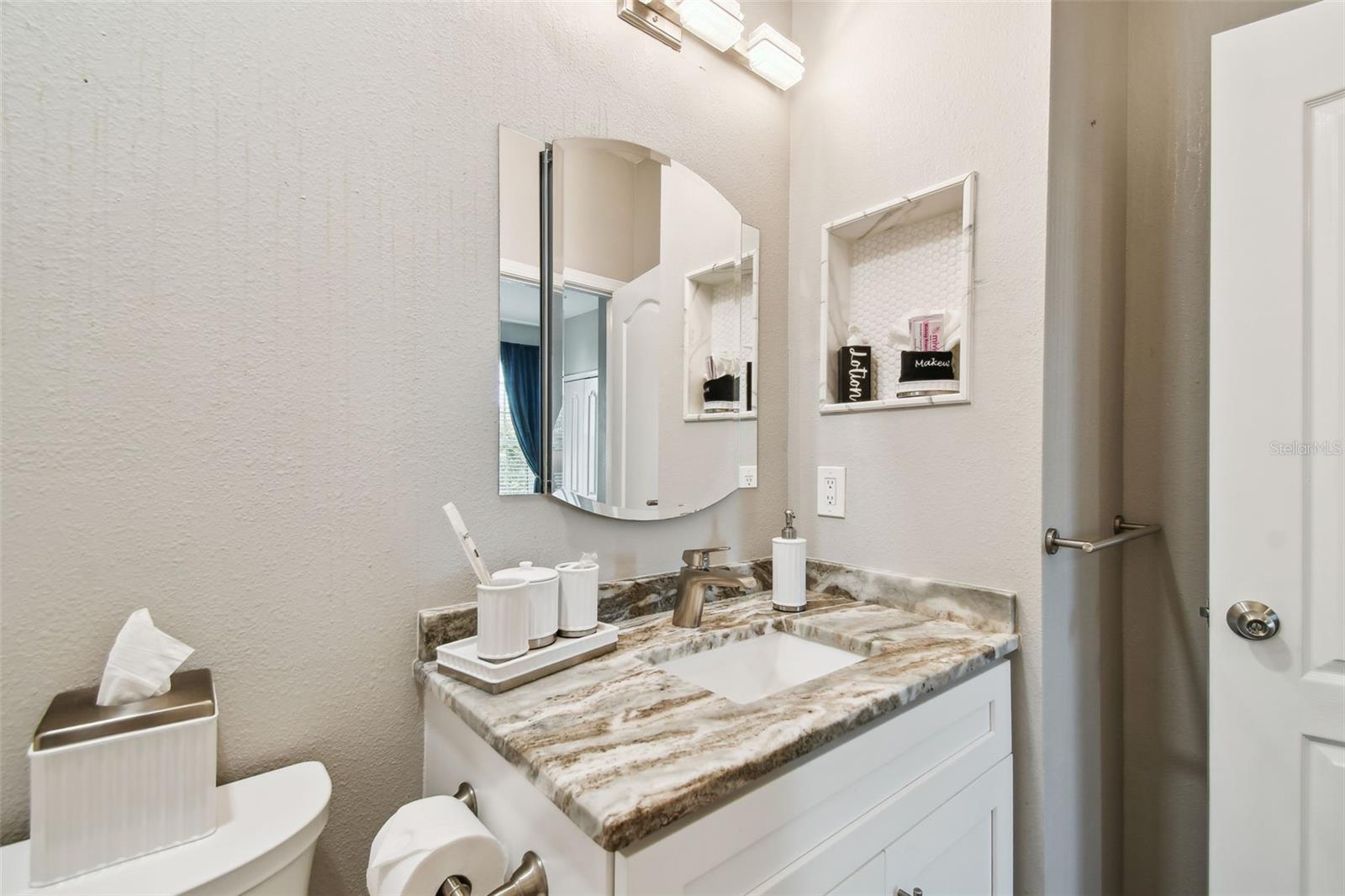 BAYSHORE WEST - Residential