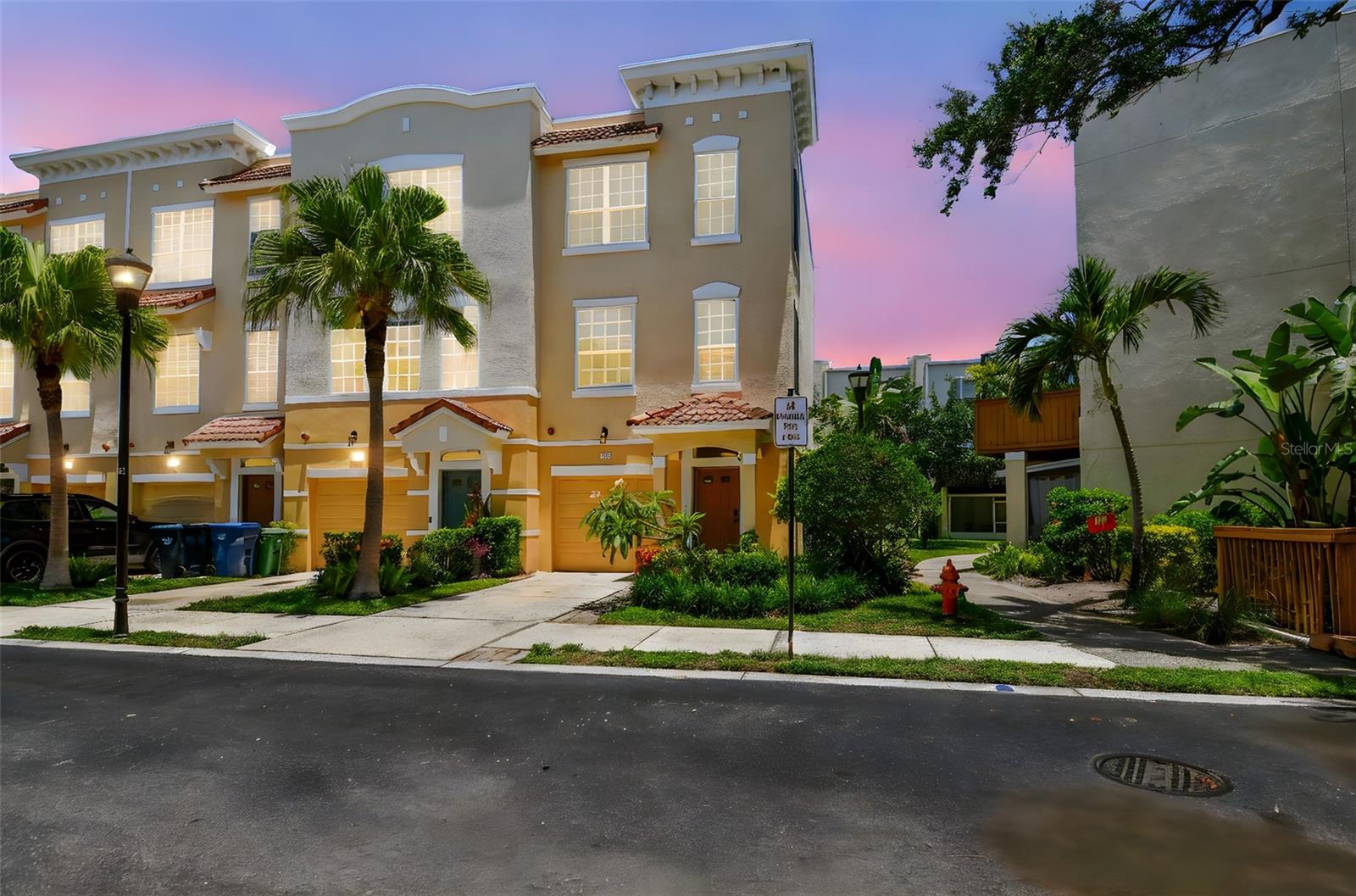 BAYSHORE WEST - Residential