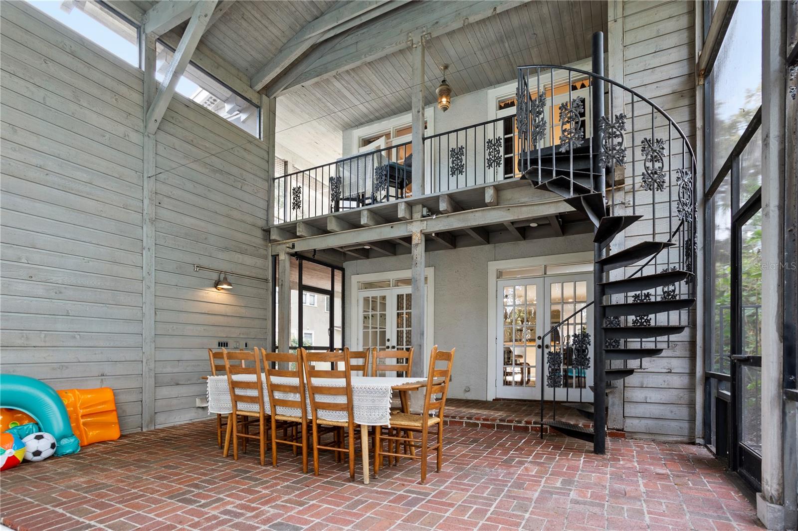 PHILLIPS PLACE - Residential