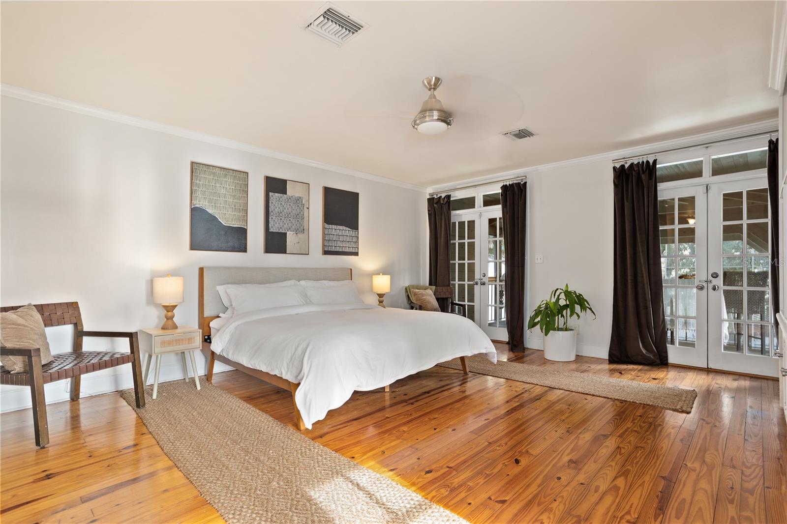 PHILLIPS PLACE - Residential