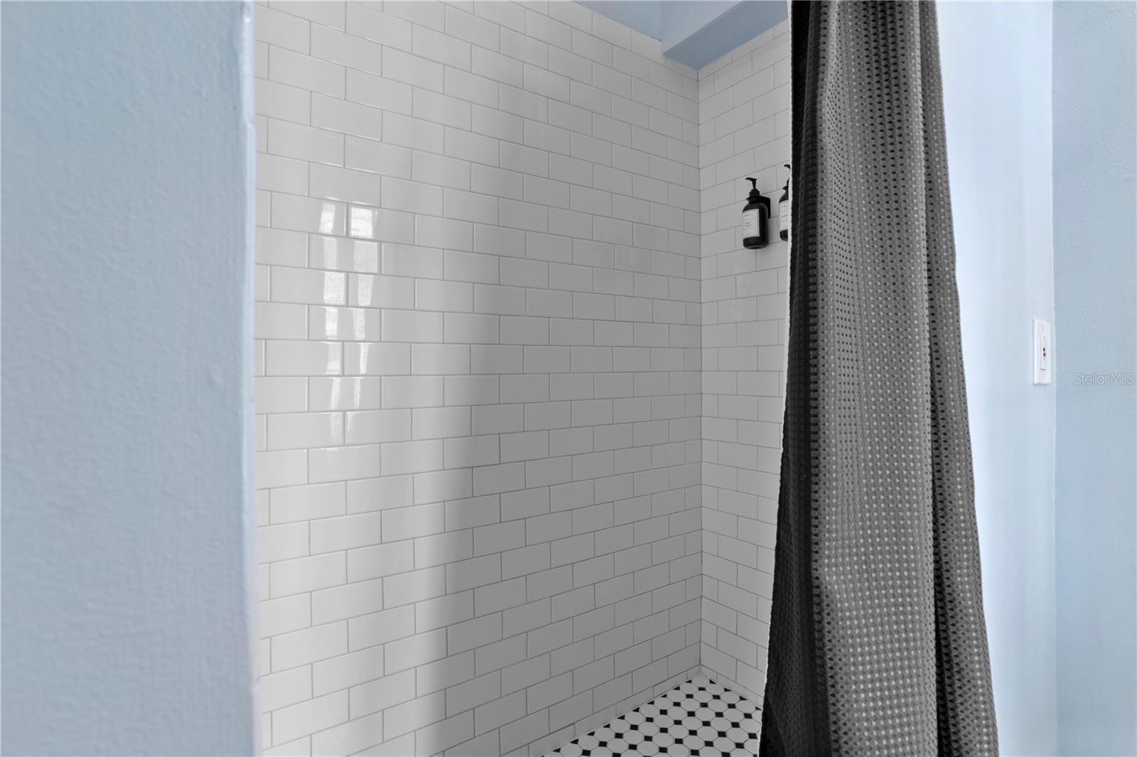 PHILLIPS PLACE - Residential