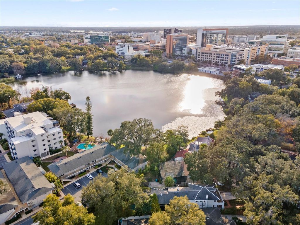 Photo of 210 Phillips Place, Orlando, FL 32806 (MLS # O6376560)