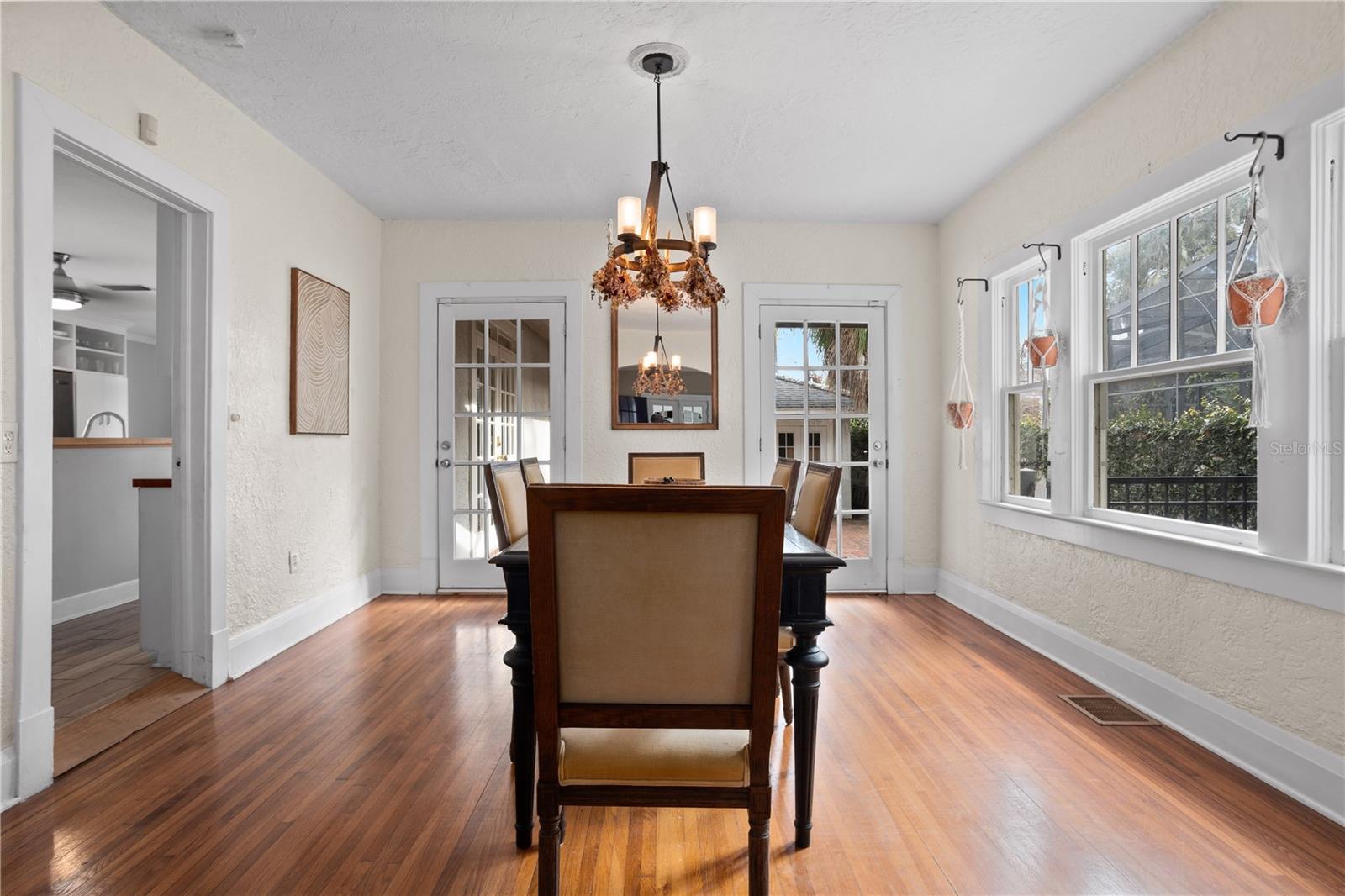 PHILLIPS PLACE - Residential