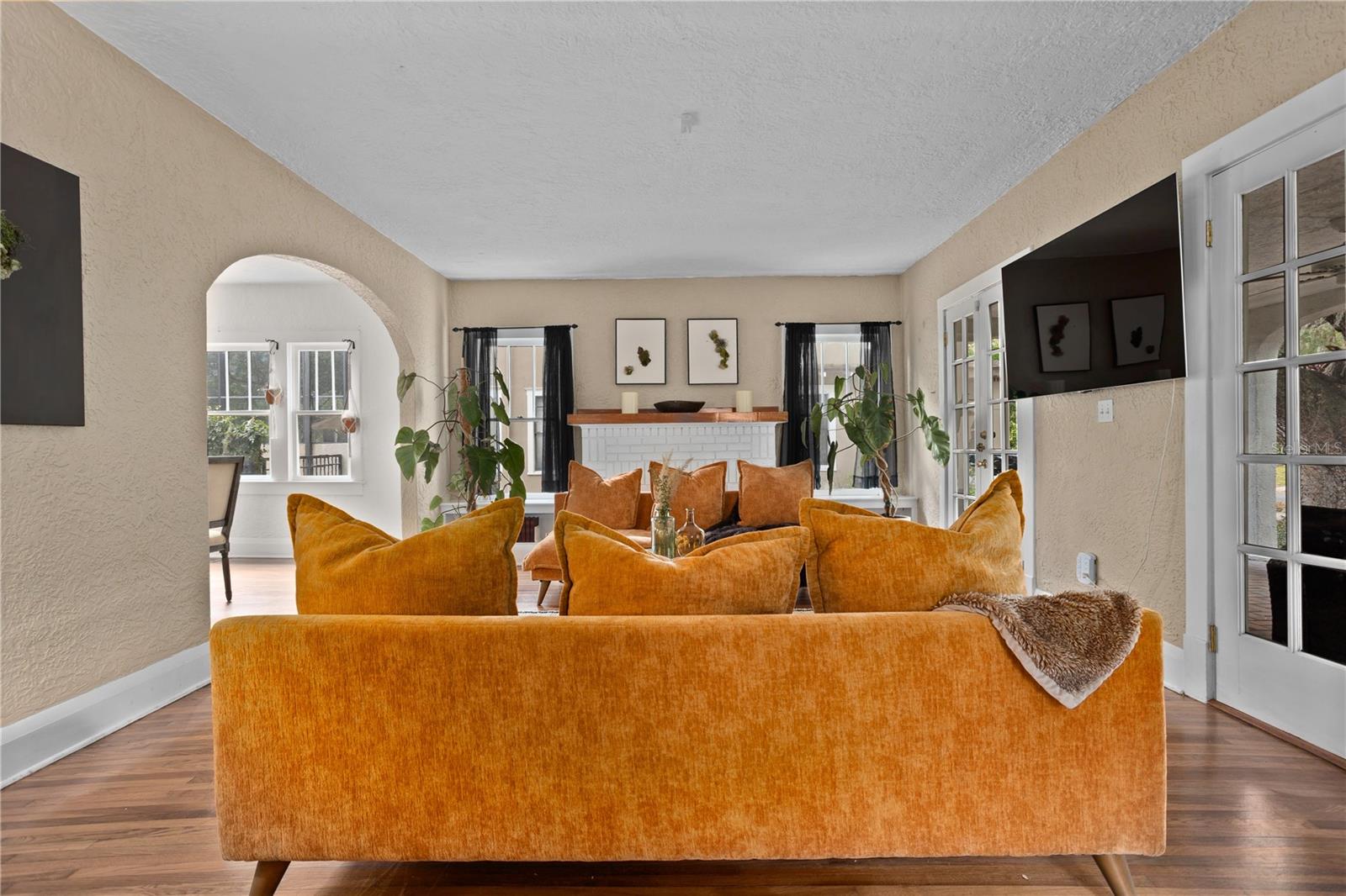 PHILLIPS PLACE - Residential