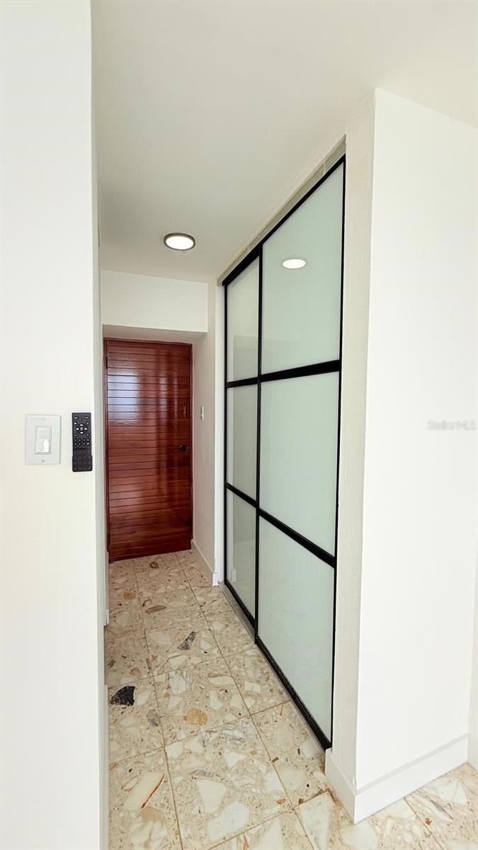 0 ASHFORD AVE 1207