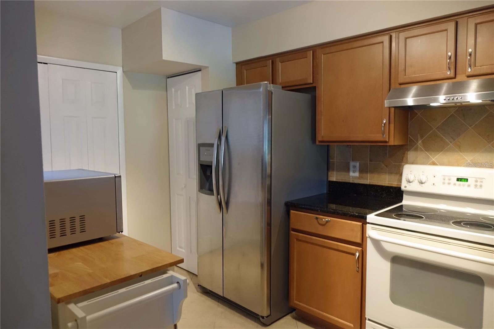 CLUB VILLAS AT WIMBLEDON - Residential Lease