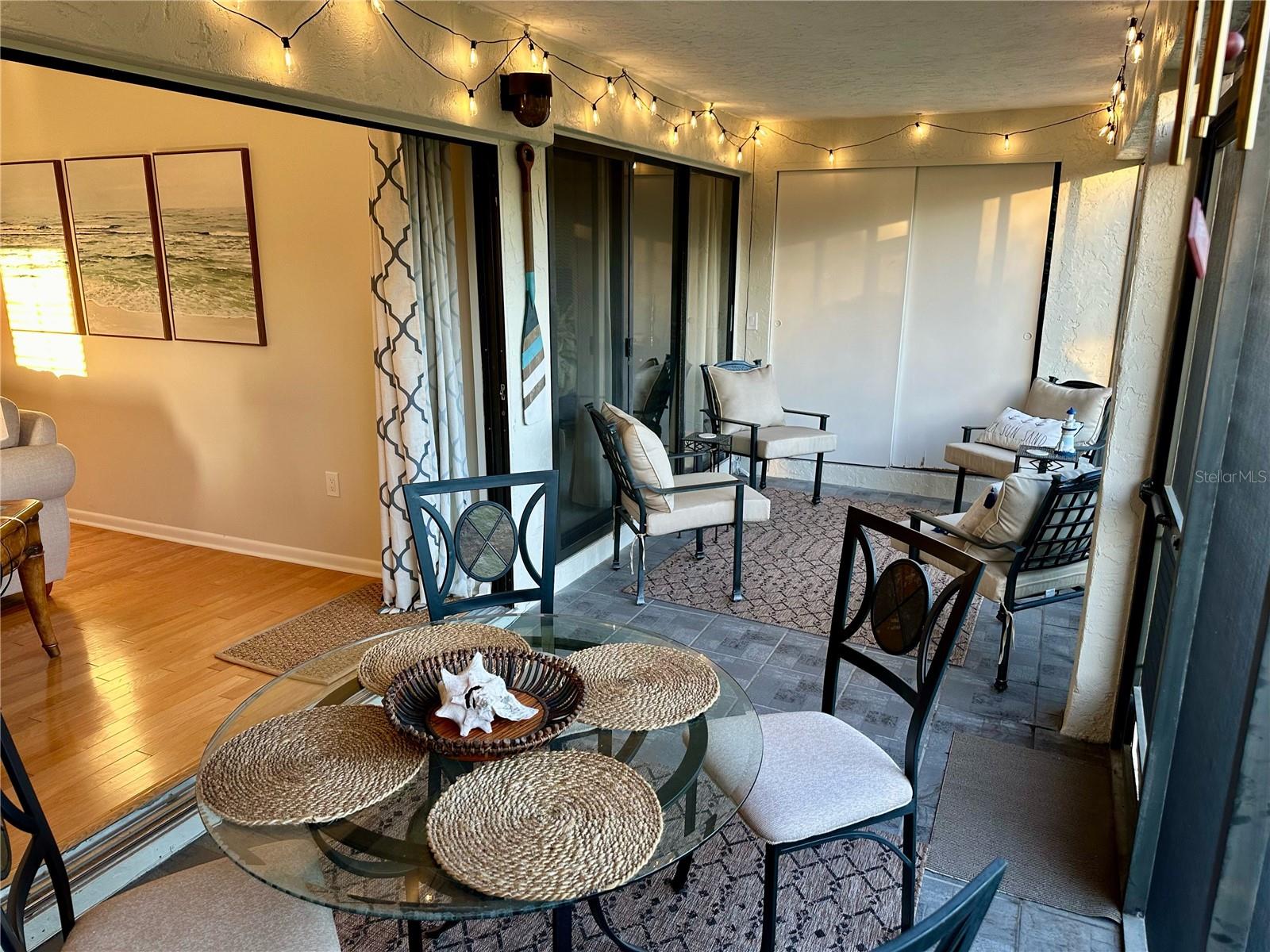 BAY HOLLOW - Residential Lease