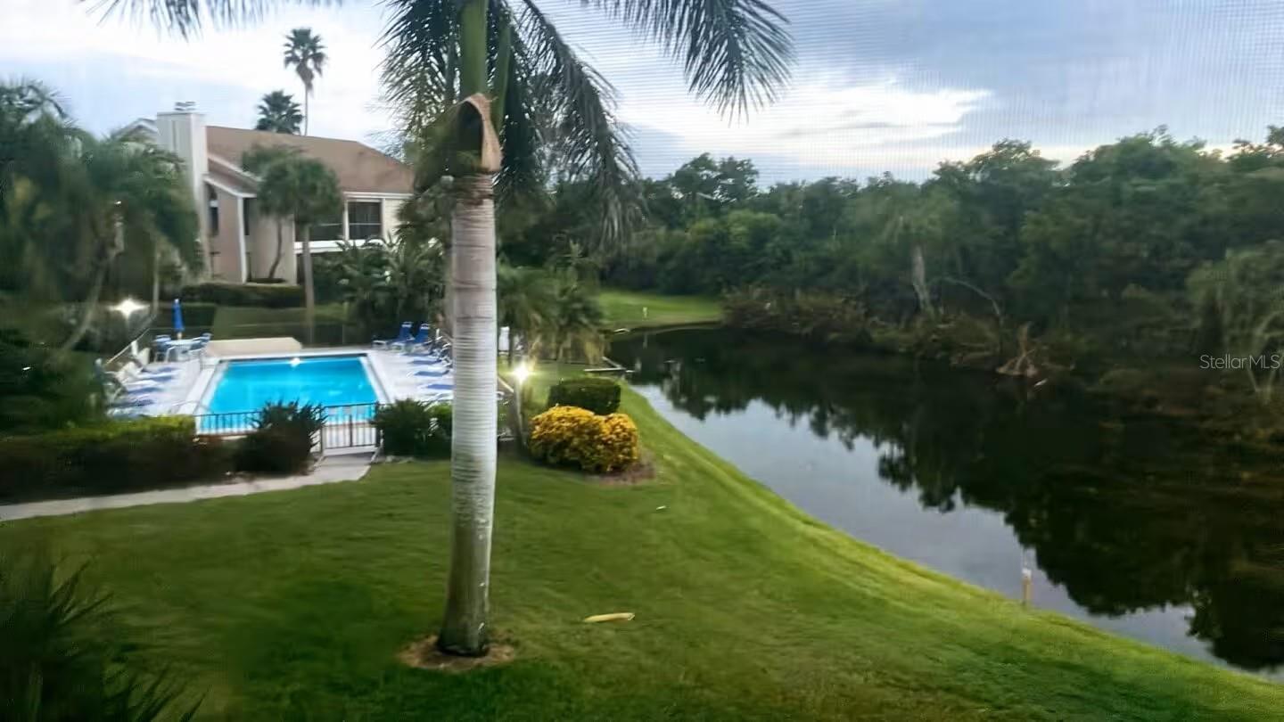 BAY HOLLOW - Residential Lease