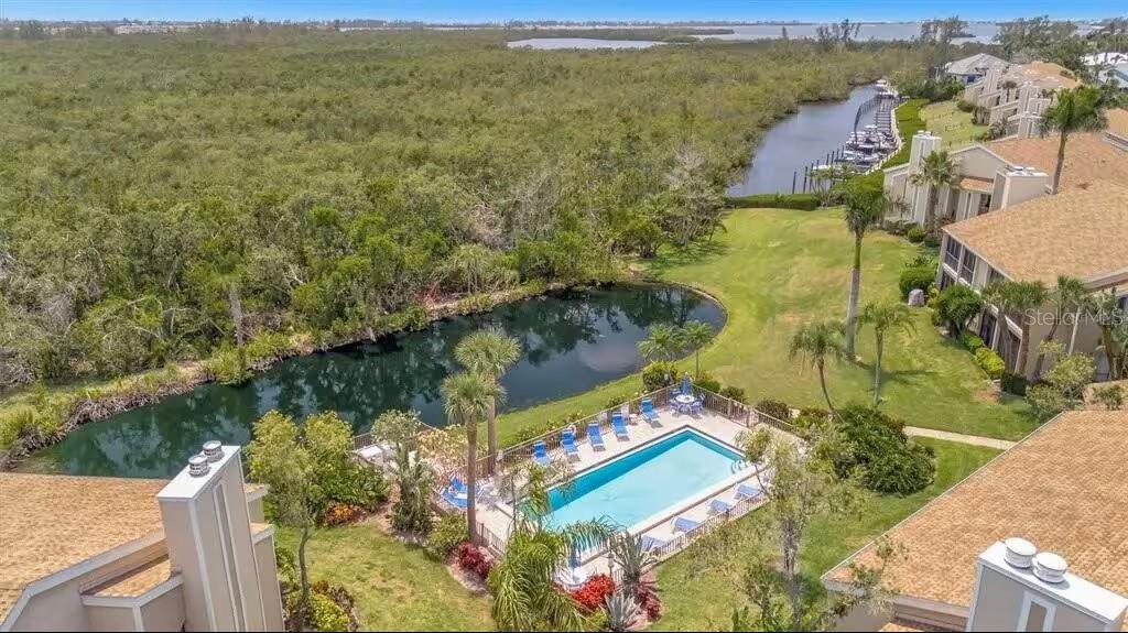 BAY HOLLOW - Residential Lease