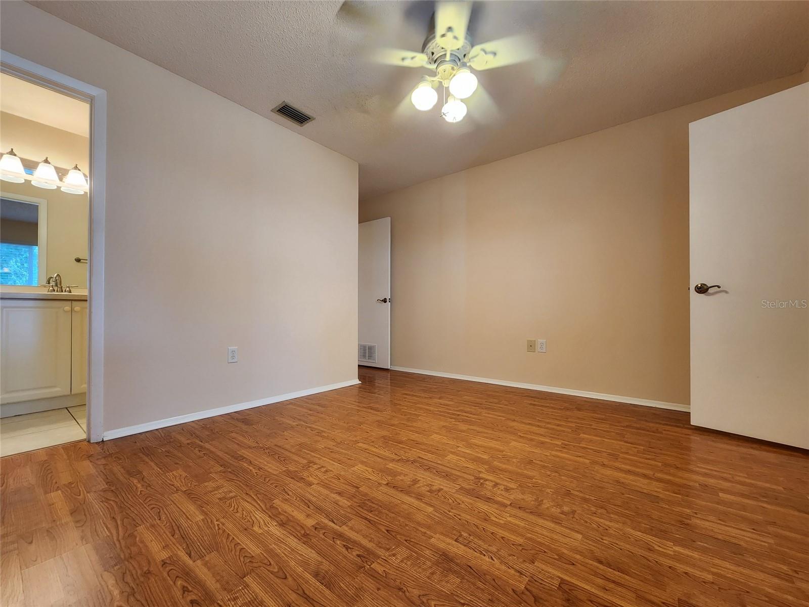 VILLAGES OF LAKESIDE SOUTH PH I - Residential