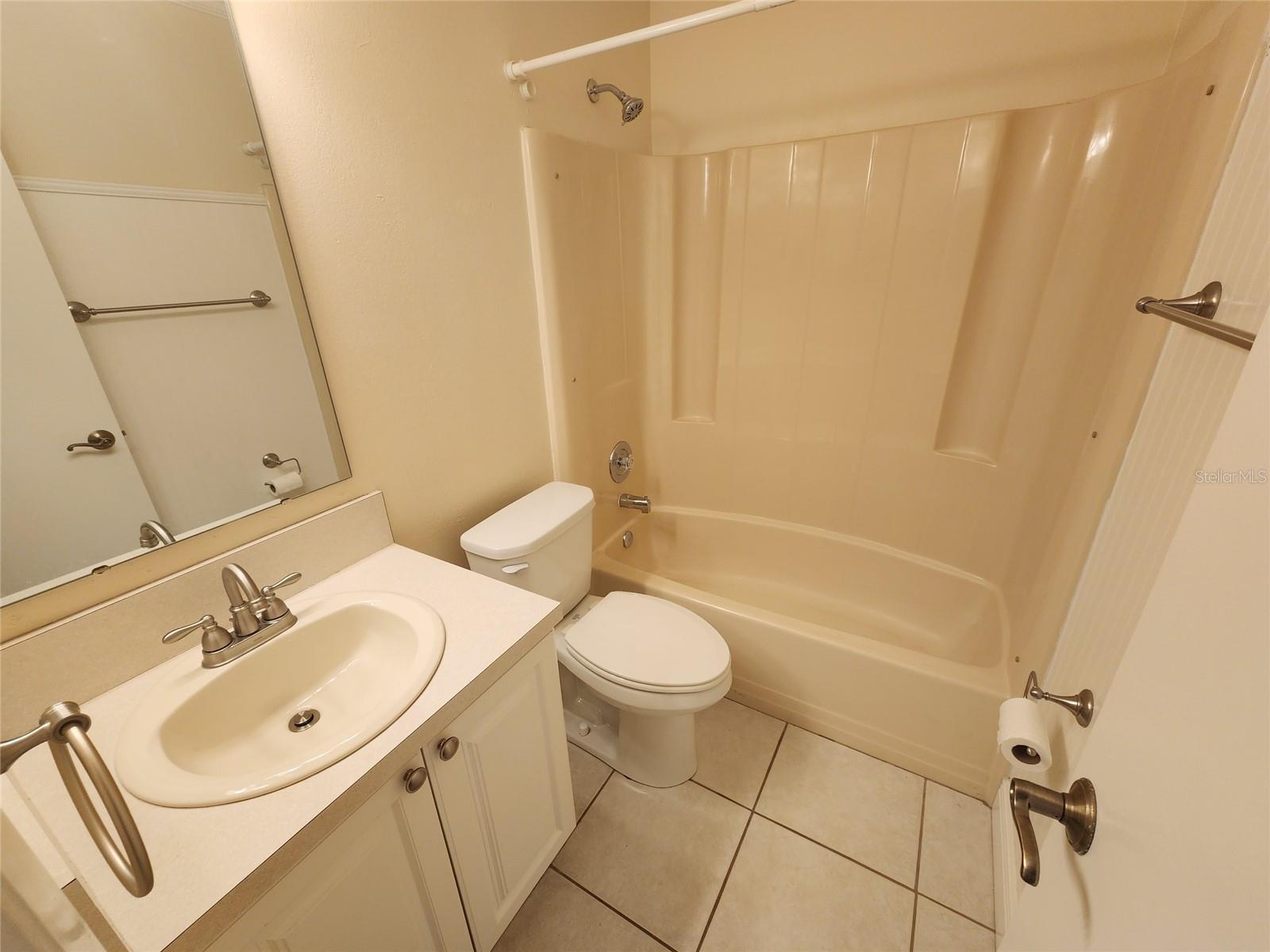 VILLAGES OF LAKESIDE SOUTH PH I - Residential