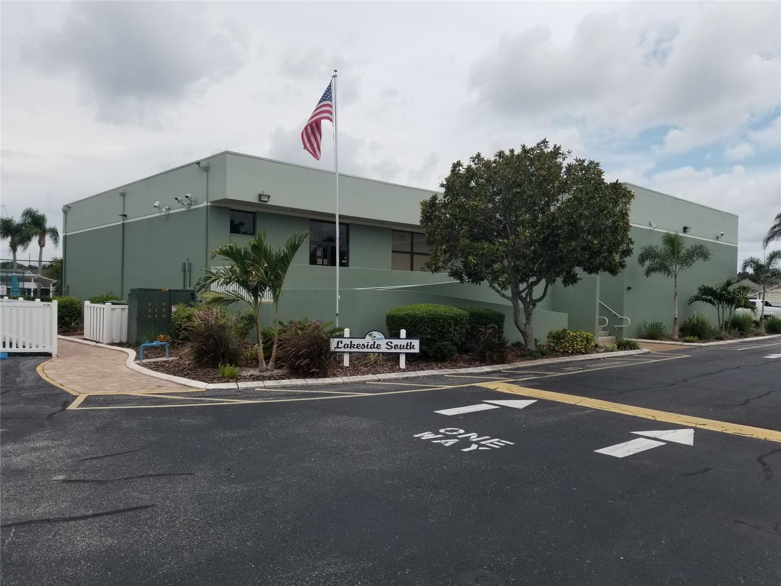 VILLAGES OF LAKESIDE SOUTH PH I - Residential