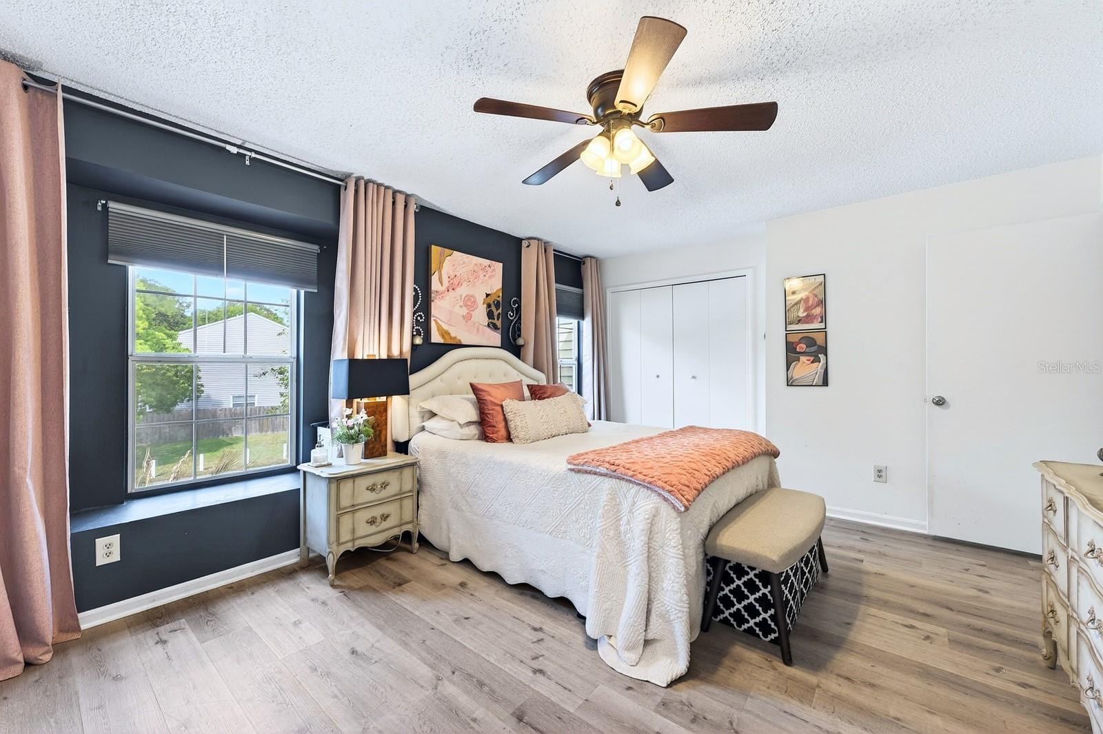 MOUNT GREENWOOD UNIT 4 OF - Residential