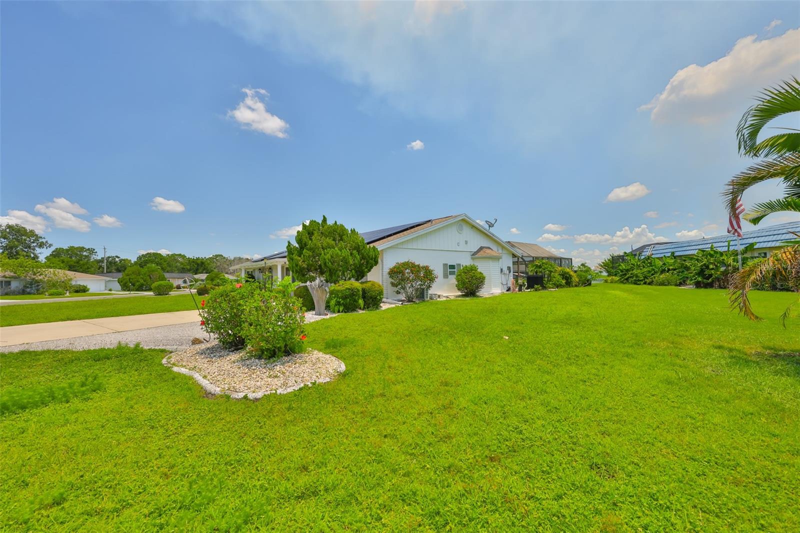 1811 MILFORD CIRCLE