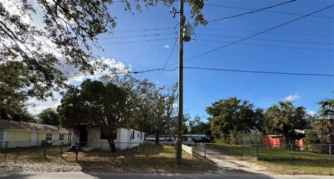 A home in TAMPA