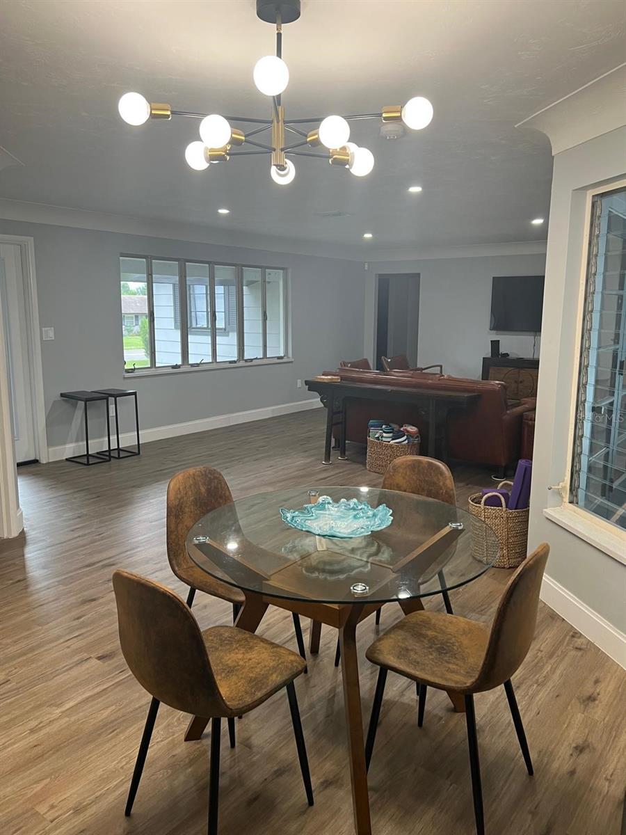 MOUNT DORA PINE CREST UNREC - Residential Lease