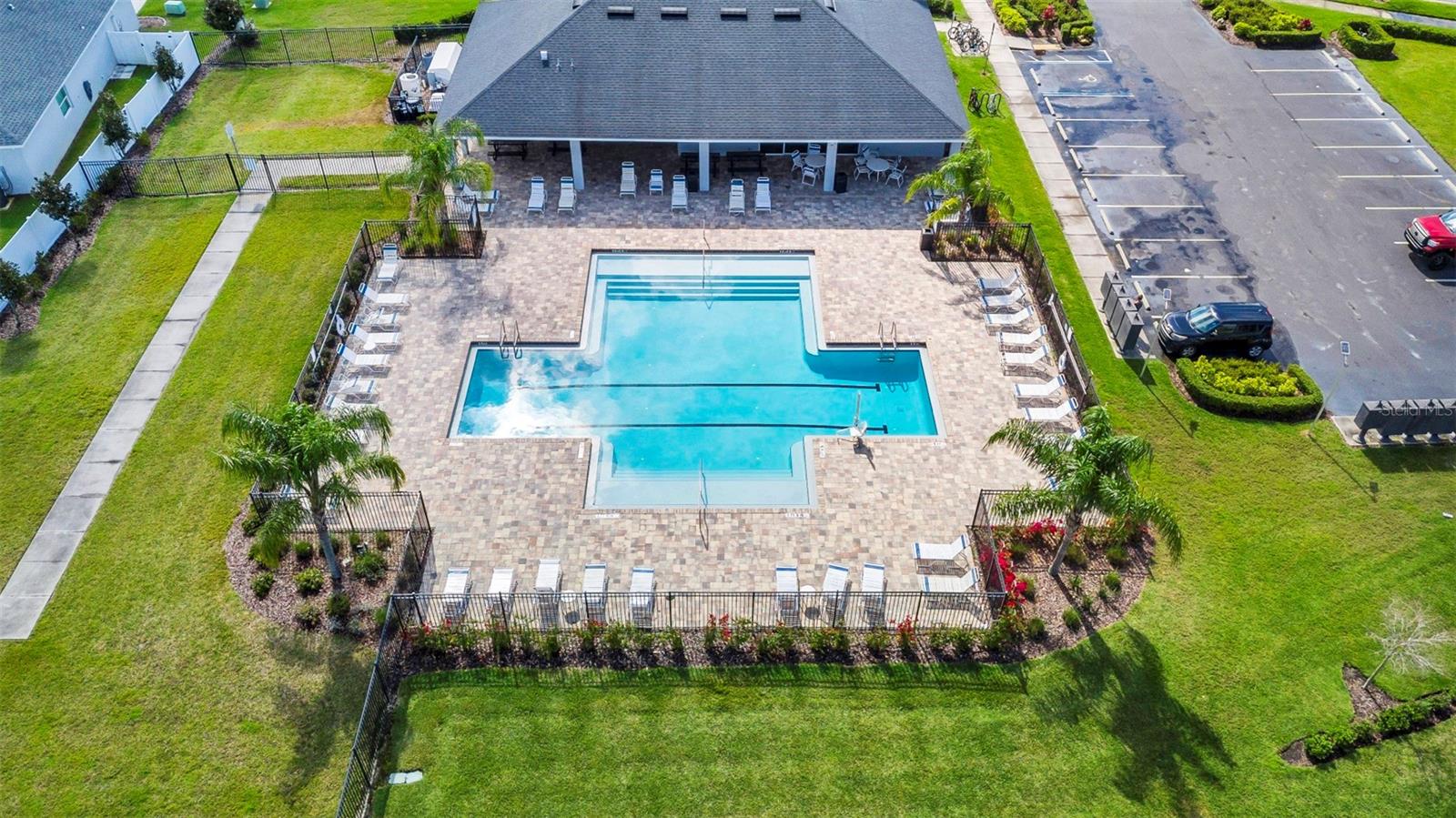 RIVERSTONE PH 1 - Residential