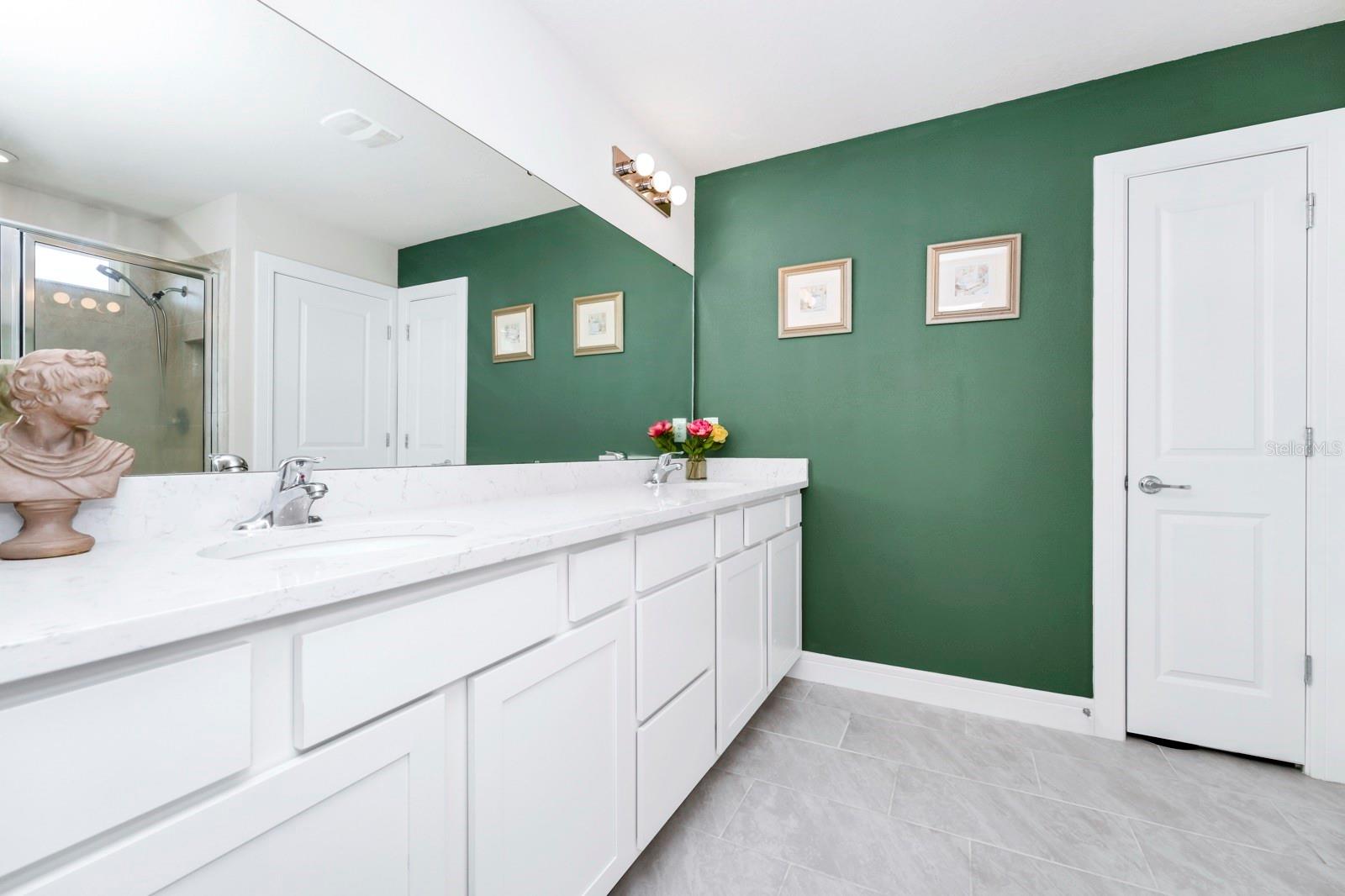 RIVERSTONE PH 1 - Residential