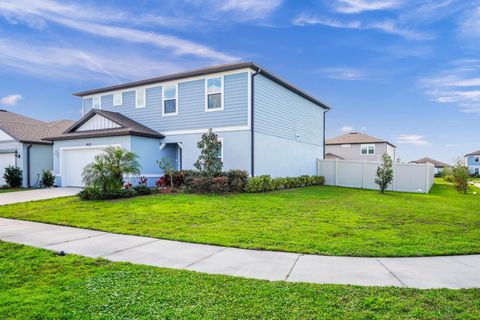 Photo of 5433 Keaton Springs Drive, Lakeland, FL 33811 (MLS # O6409424)