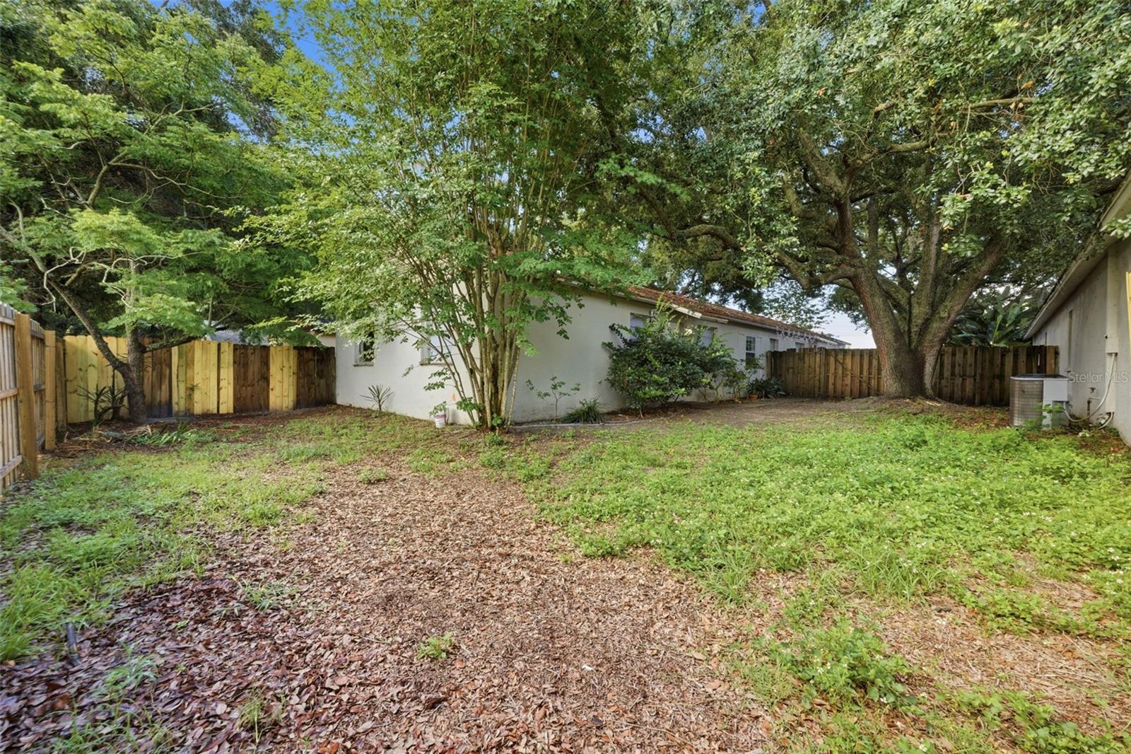 WEST OLDSMAR SEC 1 - Residential Lease