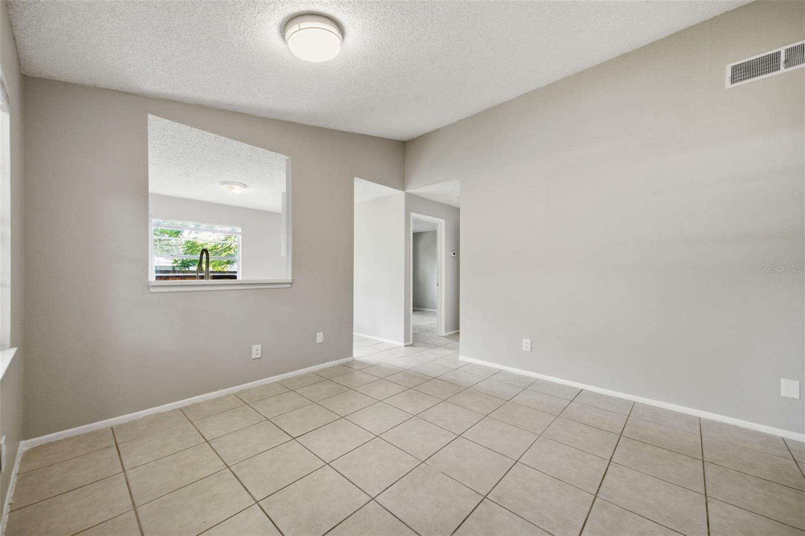 WEST OLDSMAR SEC 1 - Residential Lease