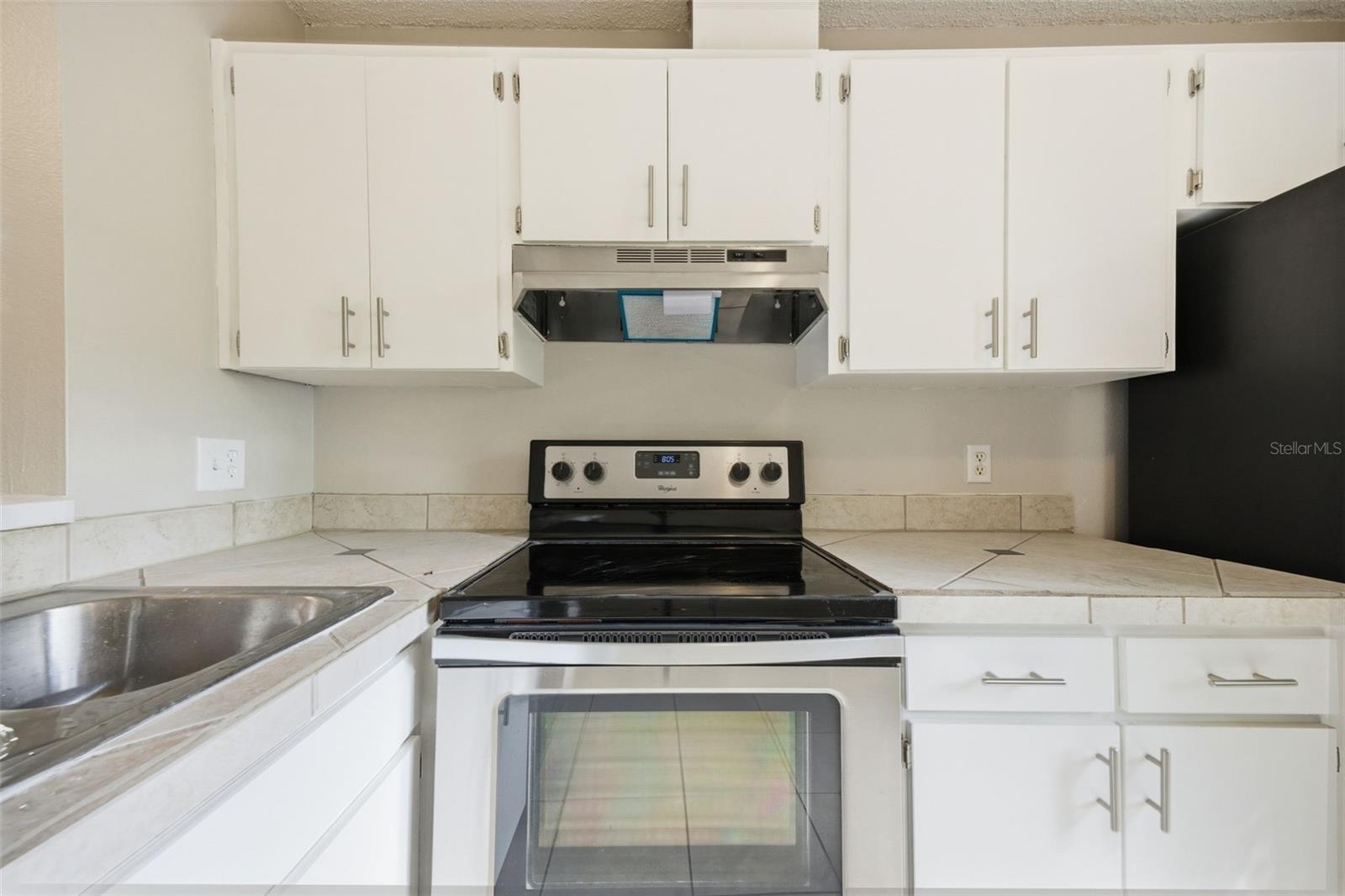 WEST OLDSMAR SEC 1 - Residential Lease
