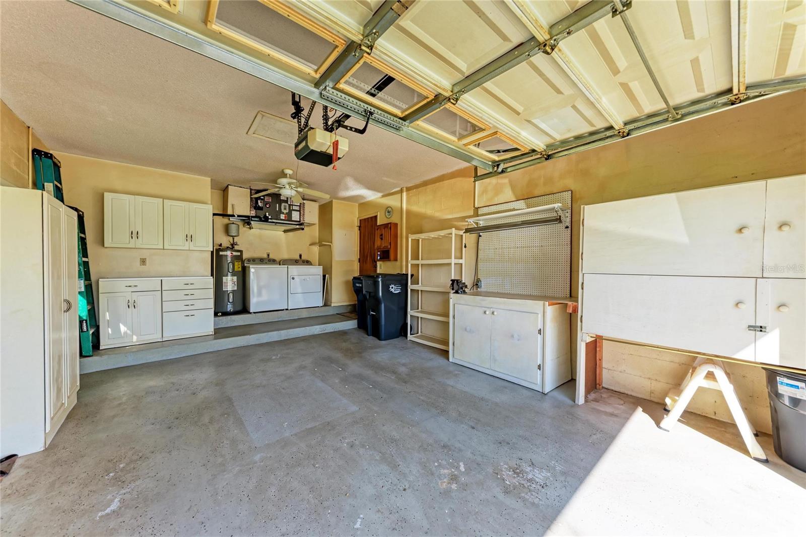 BAY LAKE ESTATES PH I - Residential