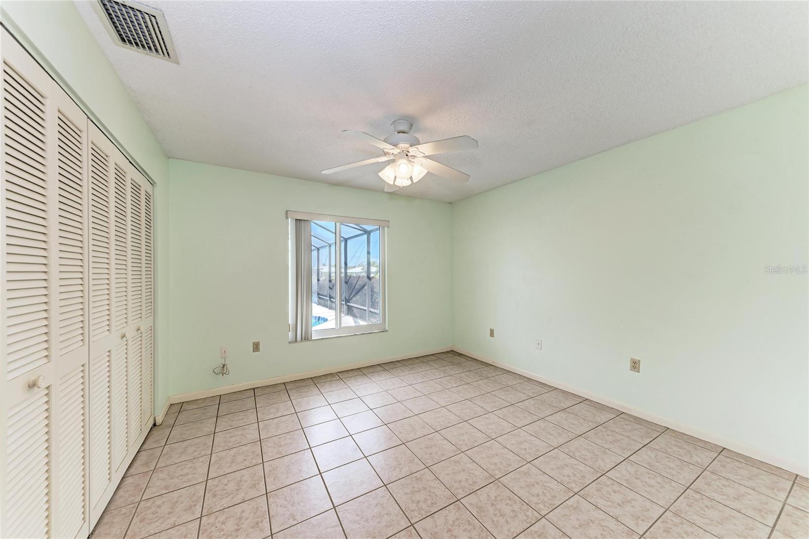 BAY LAKE ESTATES PH I - Residential