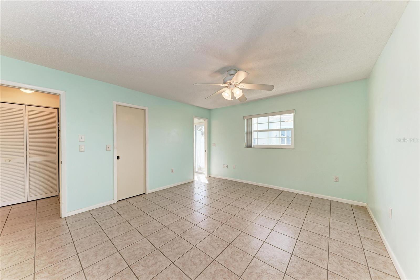 BAY LAKE ESTATES PH I - Residential