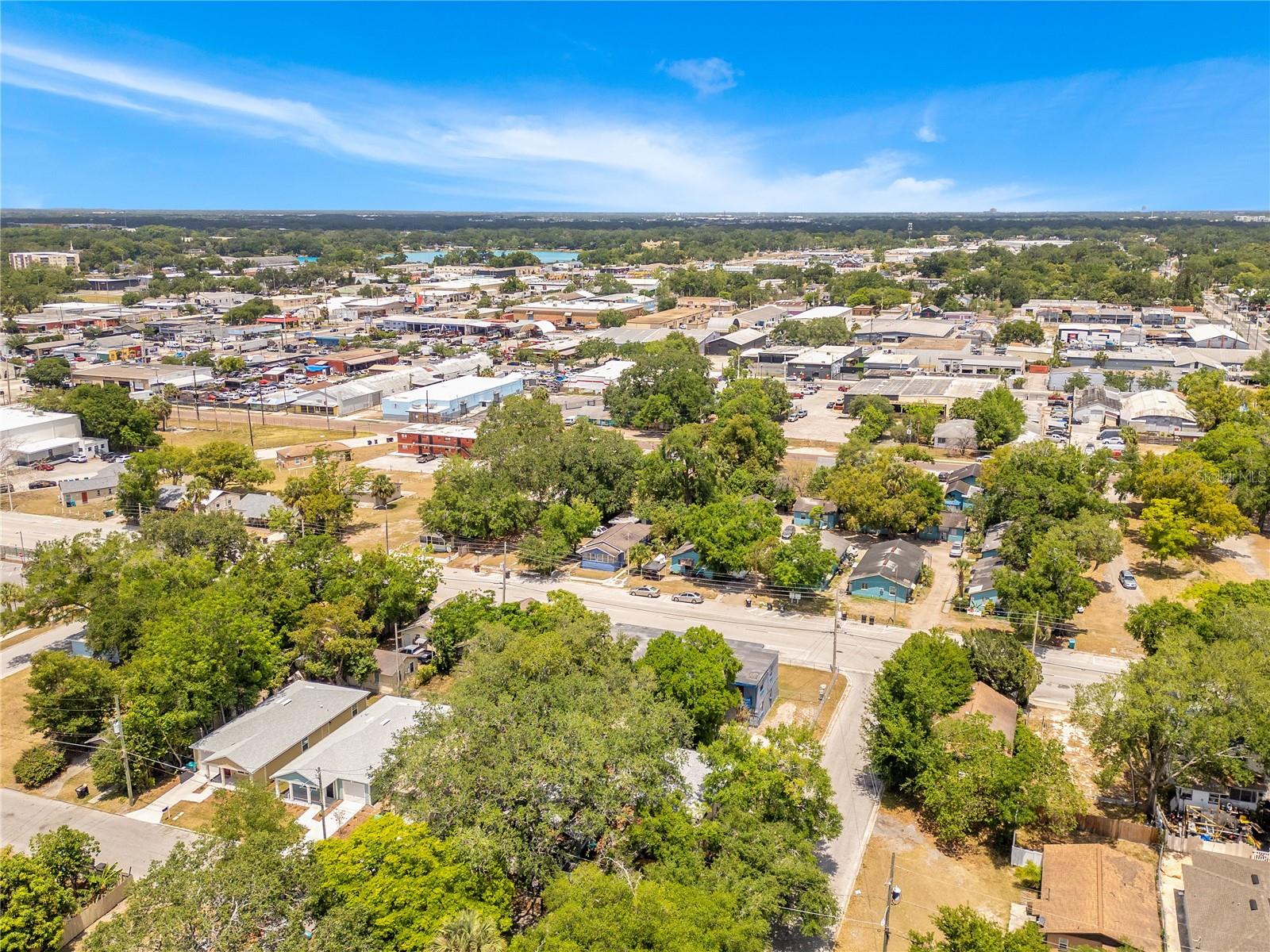WEST ORLANDO - Residential Income