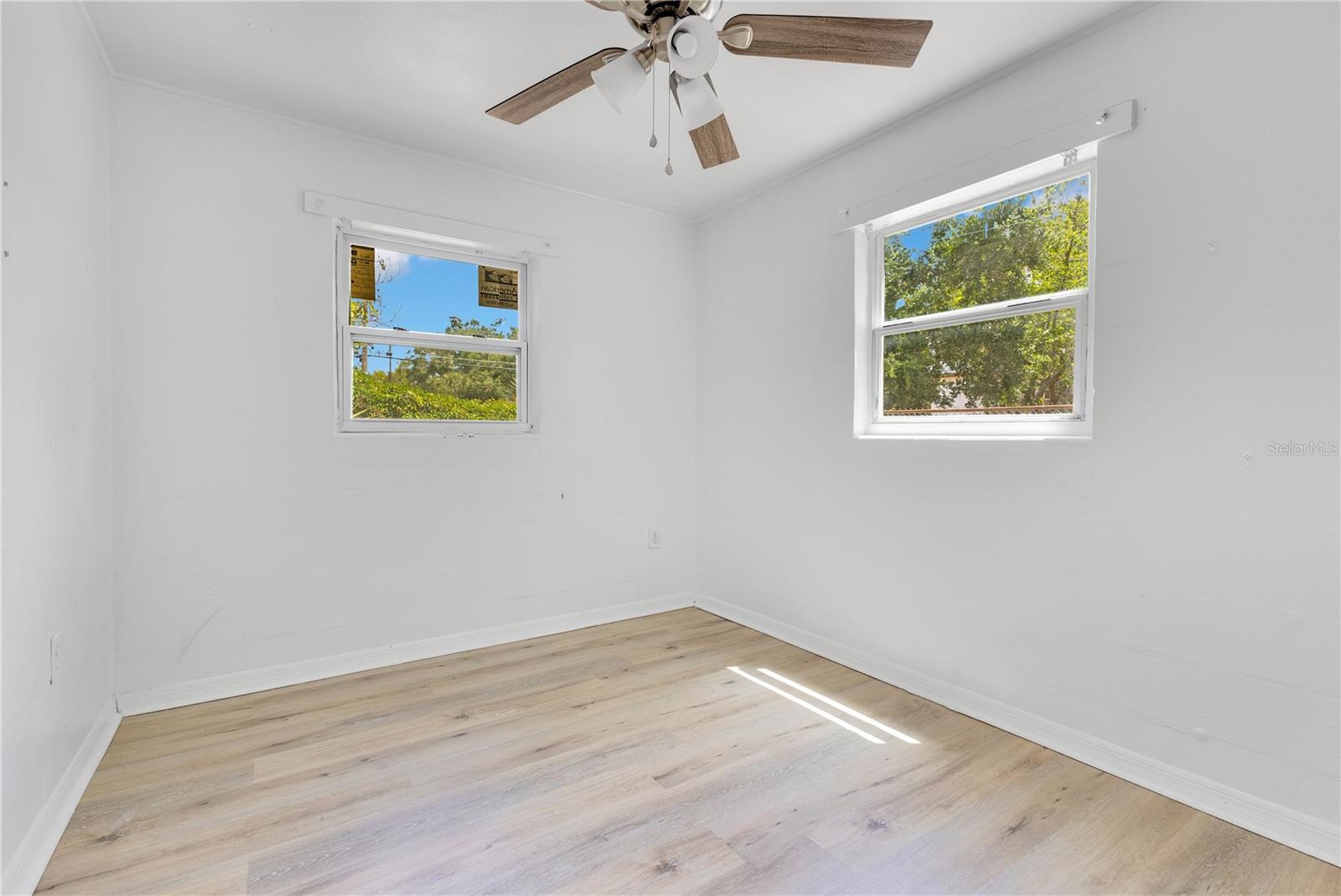 WEST ORLANDO - Residential Income