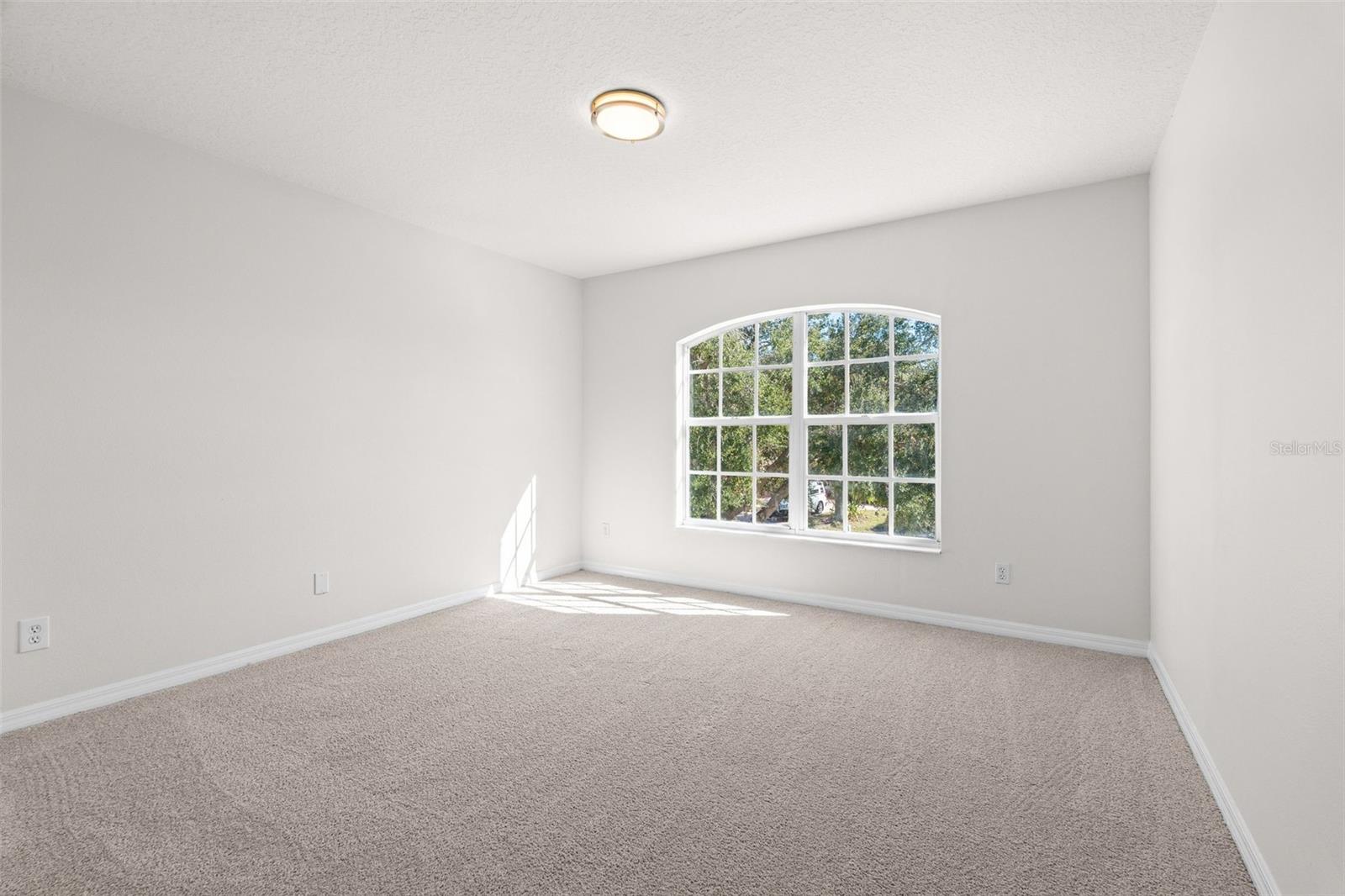 RIVENDELL THE WOODLANDS - Residential