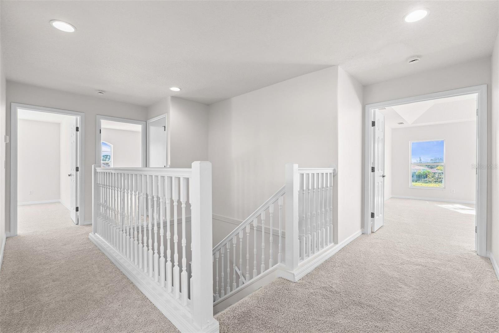 RIVENDELL THE WOODLANDS - Residential