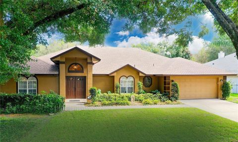 Casas a venda 129 - Jen Dantas 4433 WINDERWOOD CIRCLE ORLANDO FL 32835