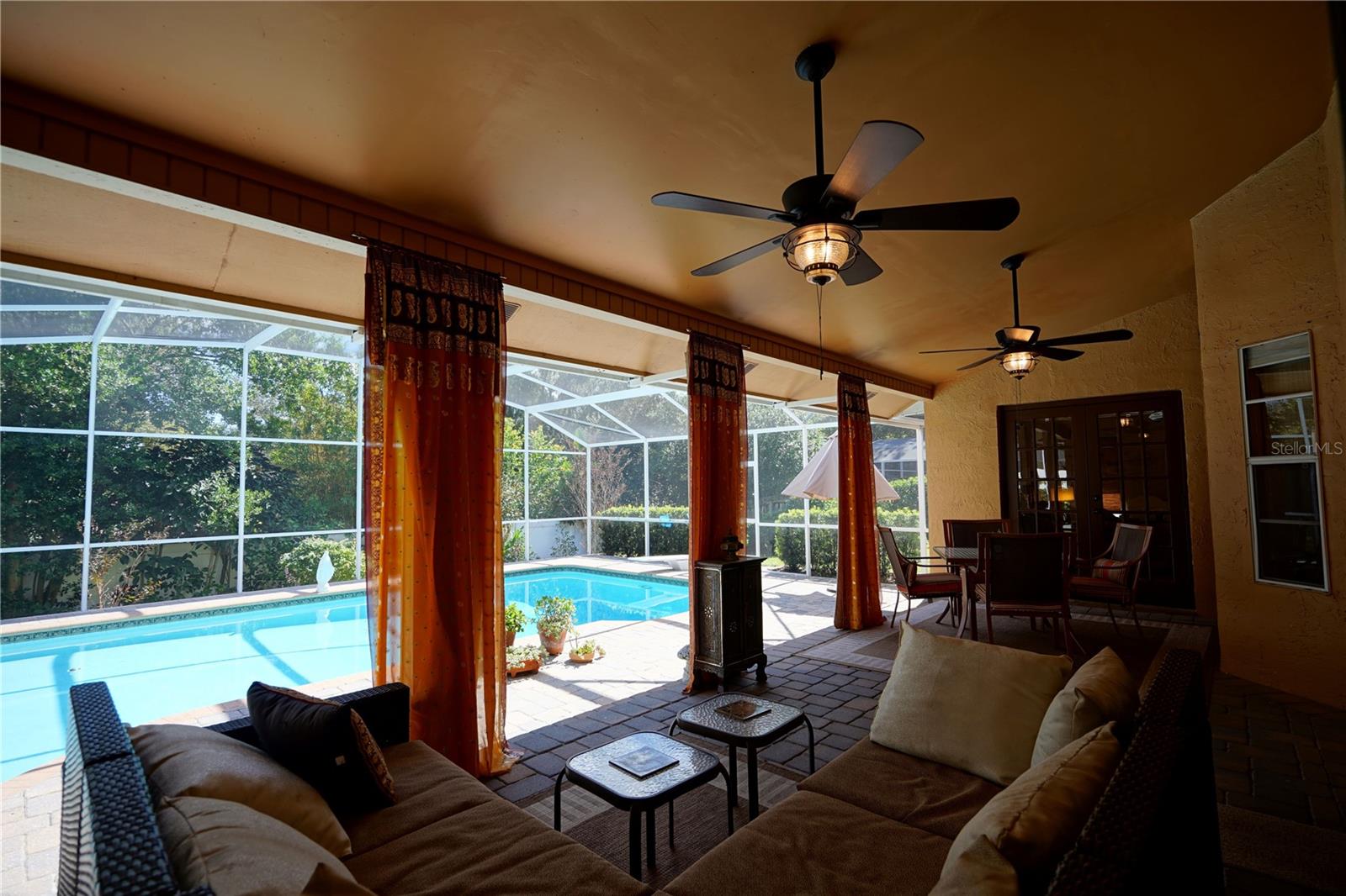 WINDERWOOD - Residential