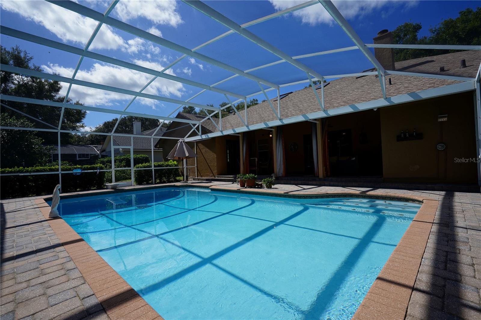 WINDERWOOD - Residential