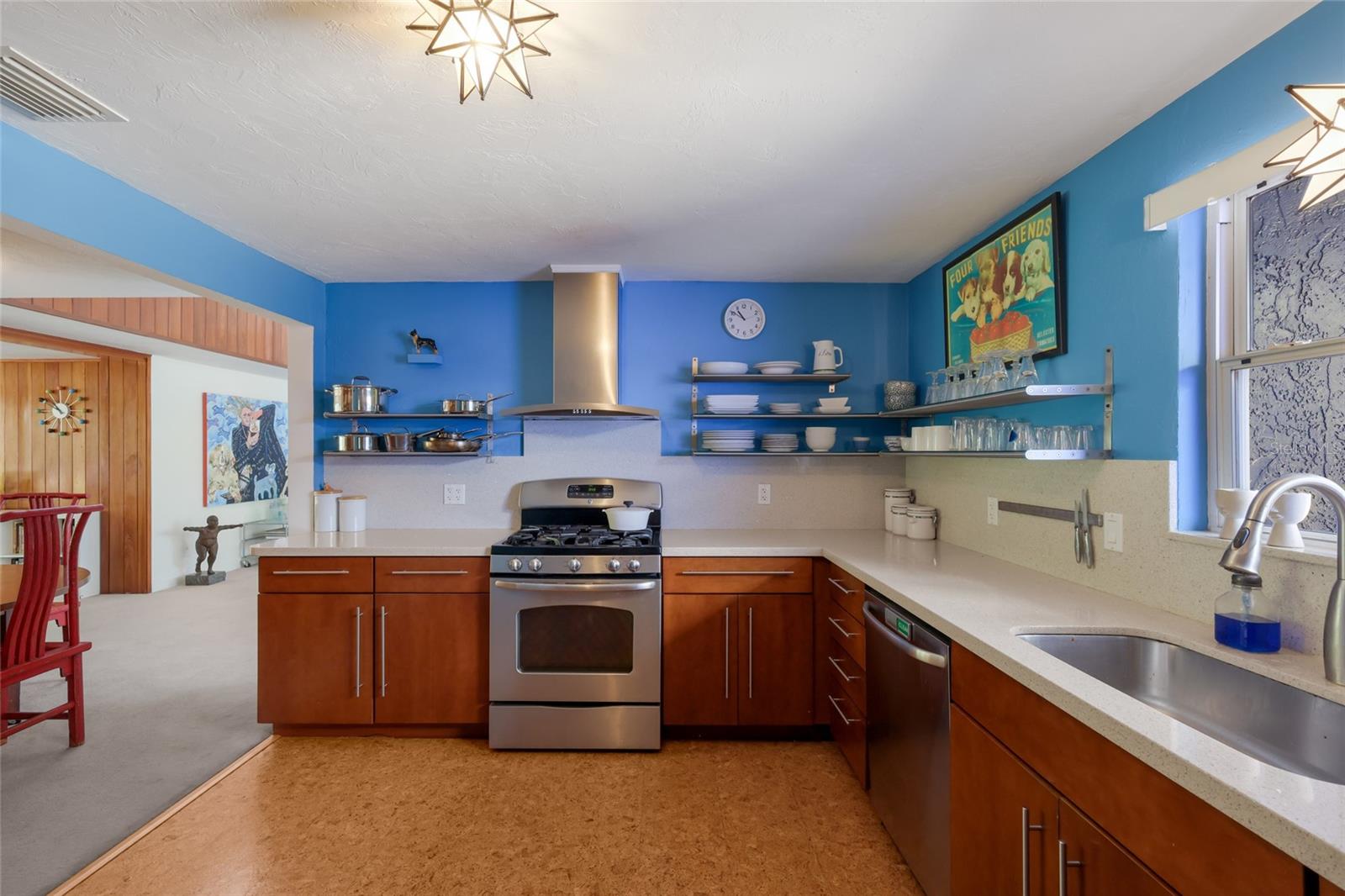 SAPPHIRE SHORES RESUB - Residential