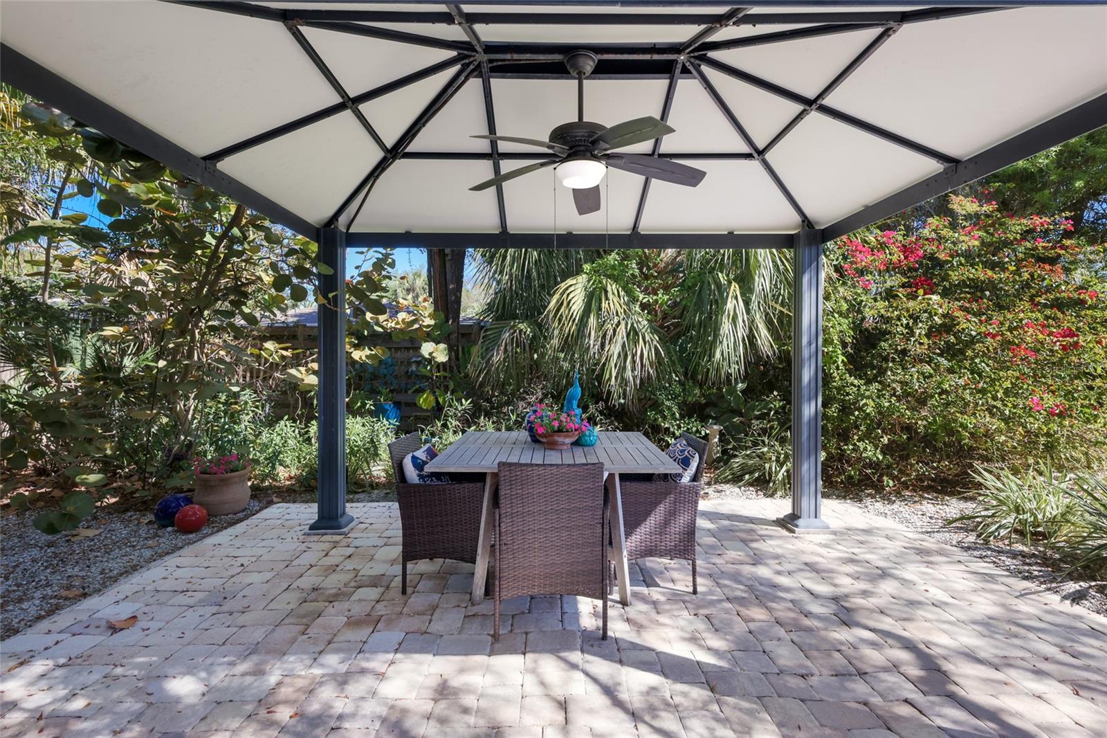 SAPPHIRE SHORES RESUB - Residential