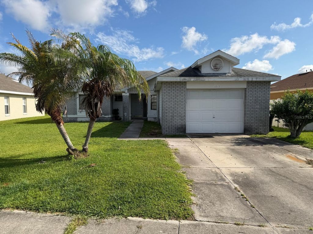 Photo of 1015 Ocala Woods Lane, Orlando, FL 32824 (MLS # O6416795)