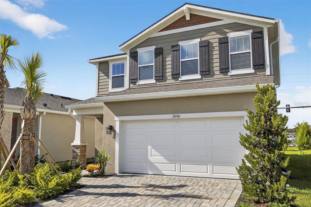 Photo of 31210 Pendleton Landing Circle, Wesley Chapel, FL 33545 (MLS # TB8325225)