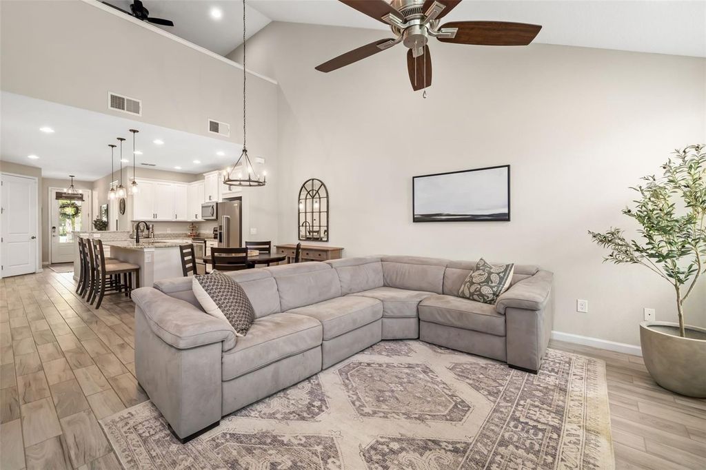 Photo of 11736 Meadowgate Place, Bradenton, FL 34211 (MLS # A4658438)