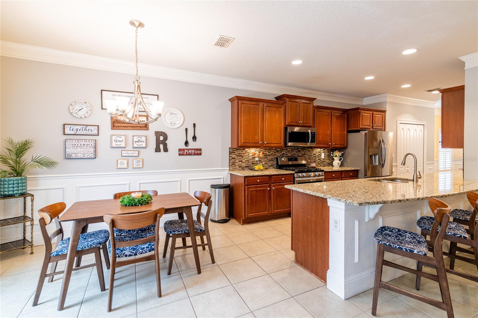 2808 WINGLEWOOD CIRCLE