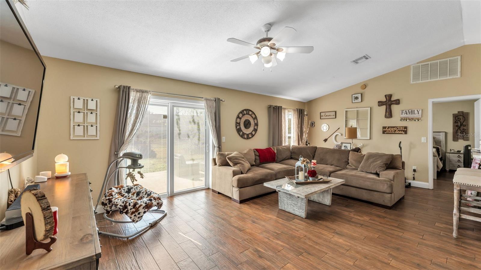 RIDGE VIEW ESTATES - Residential