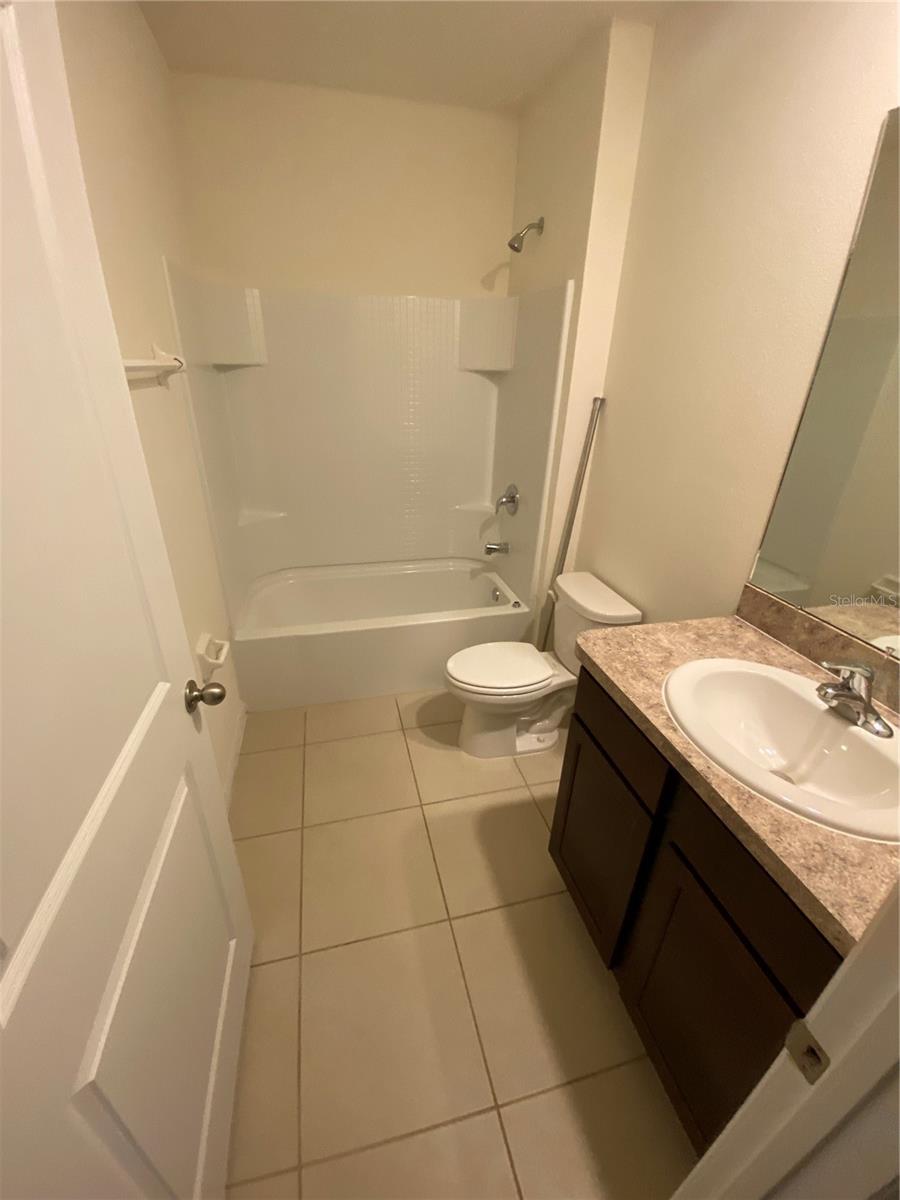 LAKEWOOD RANCH SOLERA PH IA & IB - Residential Lease