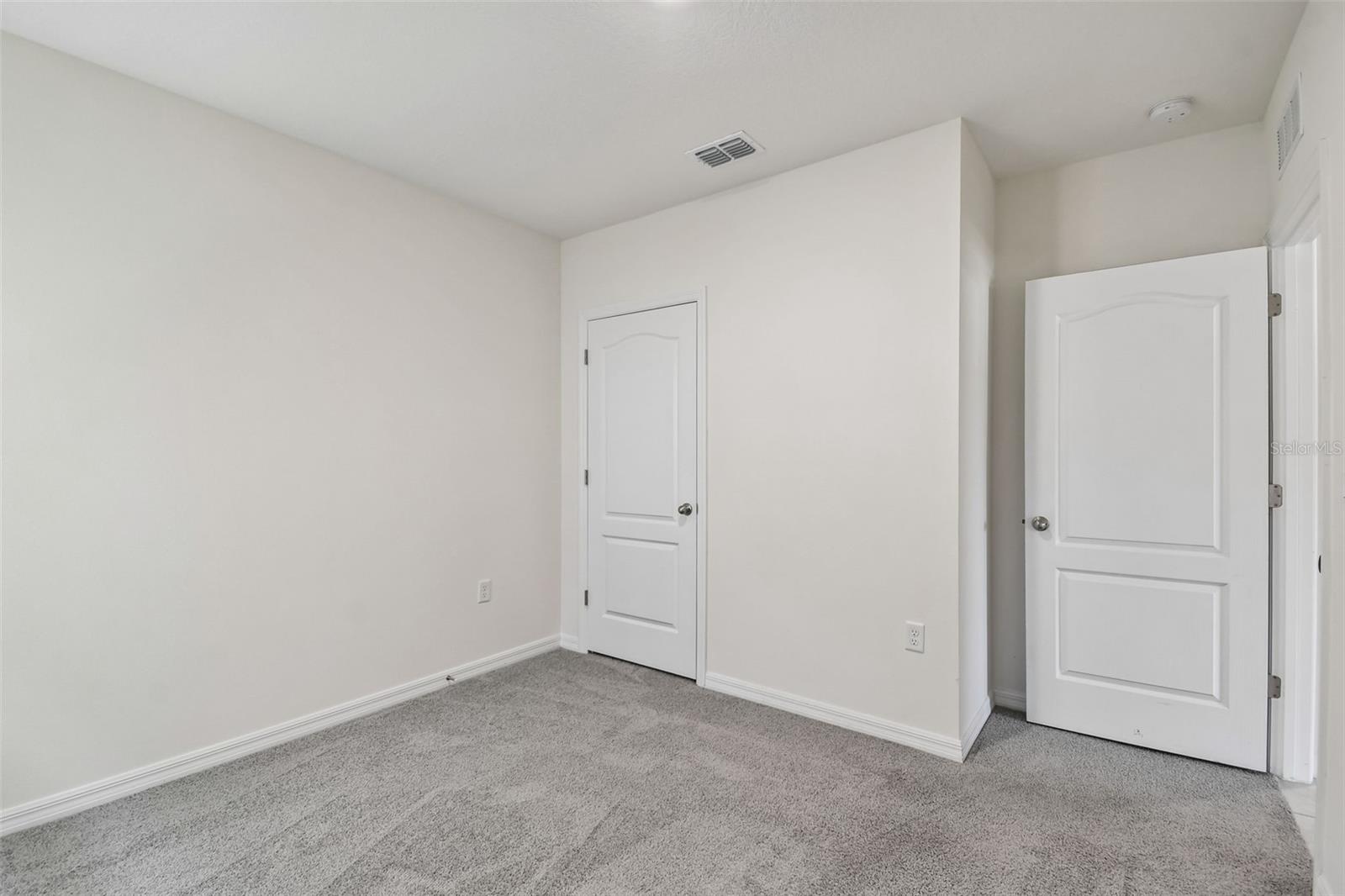 RIVIERA BELLA UN 9C - Residential